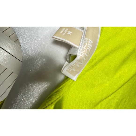 Micheal Kors size med women's top line green - Picture 9 of 16
